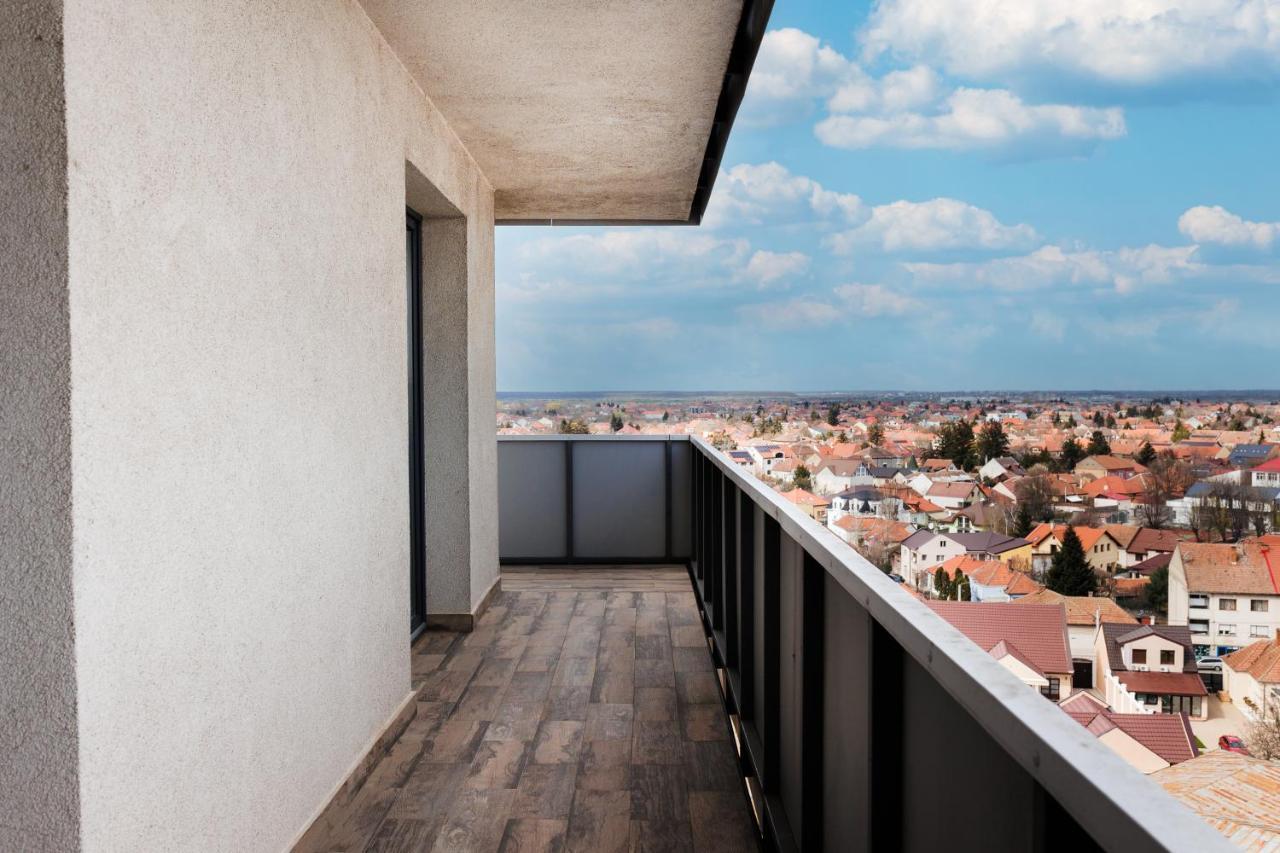 Plaza Apartment ซาตูมาเร ภายนอก รูปภาพ
