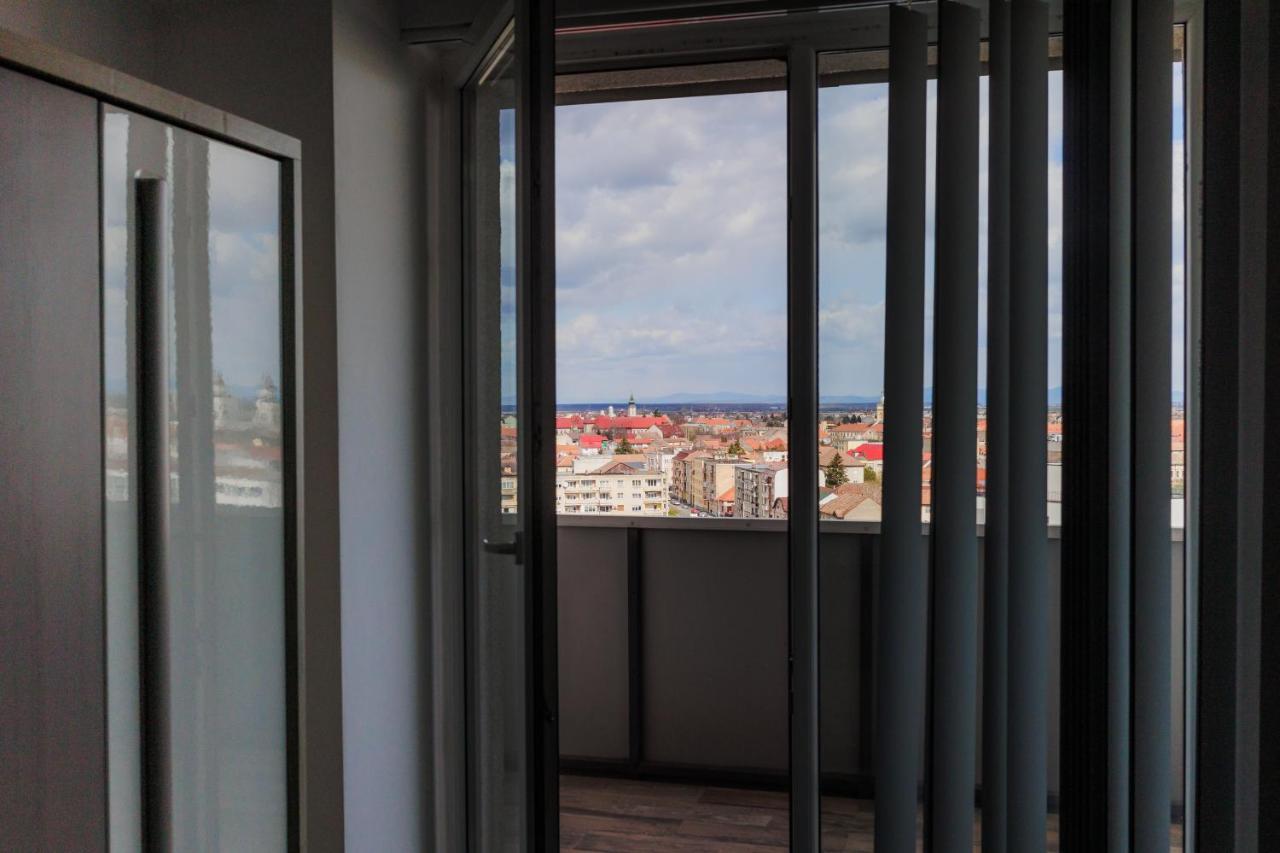 Plaza Apartment ซาตูมาเร ภายนอก รูปภาพ
